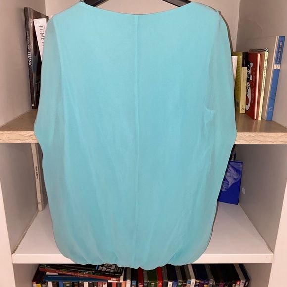 Esprit NWT Italian Bright Blue Flutter Tye Sleeve Blouse, Size 6 - Picture 8 of 14